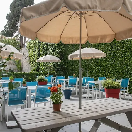 Ibis Budget Bord De