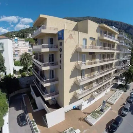 Отель Ibis Budget Bord De 2*