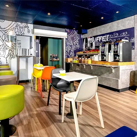 Ibis Budget Bord De Отель