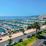 Hotel Ibis Budget Bord De