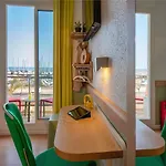 Ibis Budget Bord De Menton