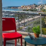 Hotel Ibis Budget Bord De Menton