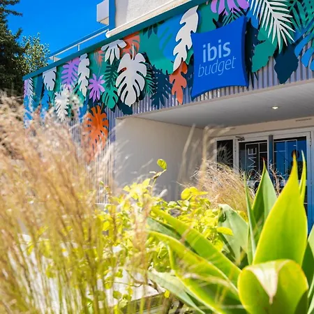 Ibis Budget Bord De 2* Мантон