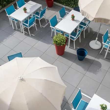 Готель Ibis Budget Bord De