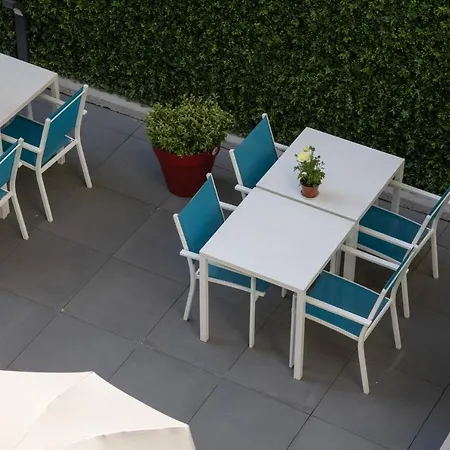 Hotel Ibis Budget Bord De