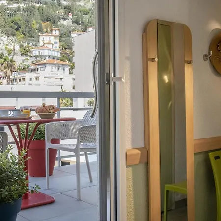 Ibis Budget Bord De Menton