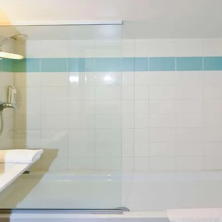 Ibis Budget Bord De 2* Menton