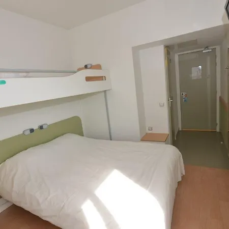 Ibis Budget Bord De 호텔