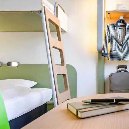 Ibis Budget Bord De Отель