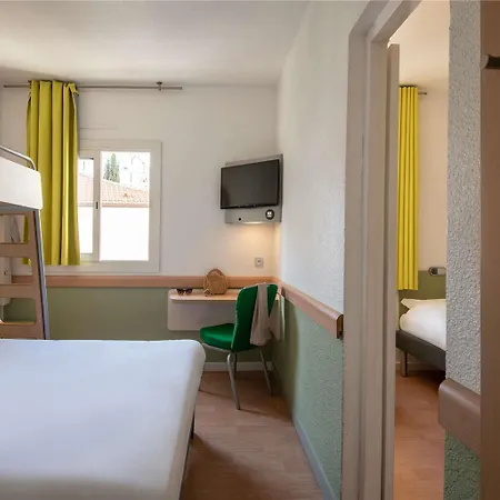 Ibis Budget Bord De 호텔 멍똥