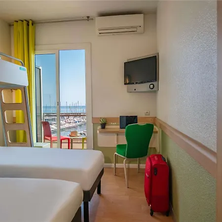 Ibis Budget Bord De 2* Menton