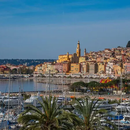 Ibis Budget Bord De 2* Menton