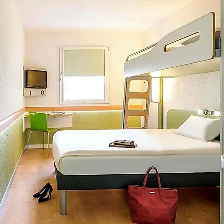 Ibis Budget Bord De Menton