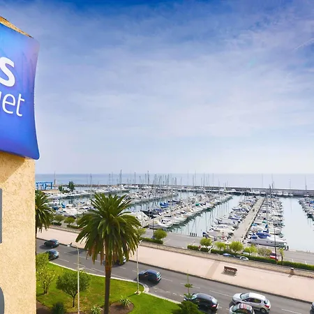Ibis Budget Bord De 2* 멍똥