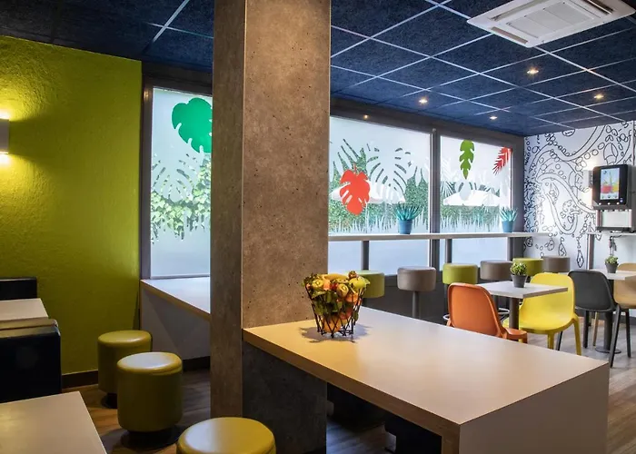 Ibis Budget Bord De Menton