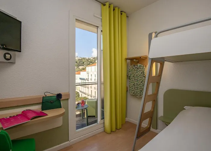 Hotel Ibis Budget Bord De Menton