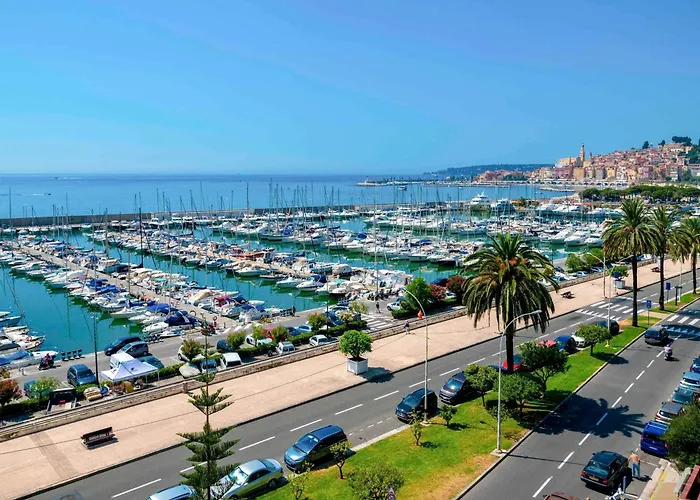 Hotel Ibis Budget Bord De