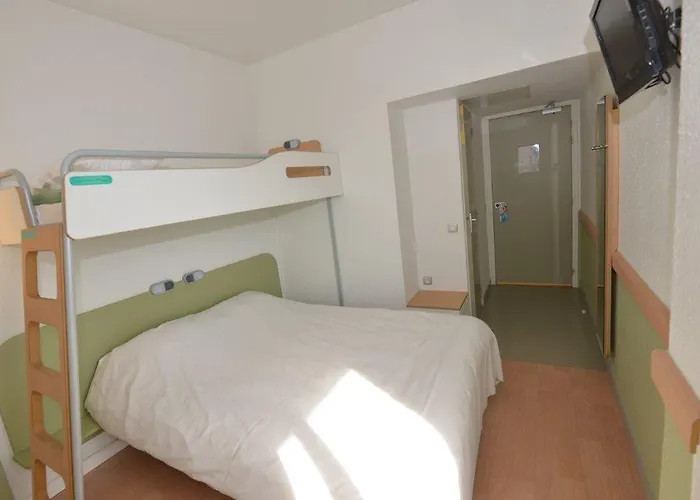 Ibis Budget Bord De Отель