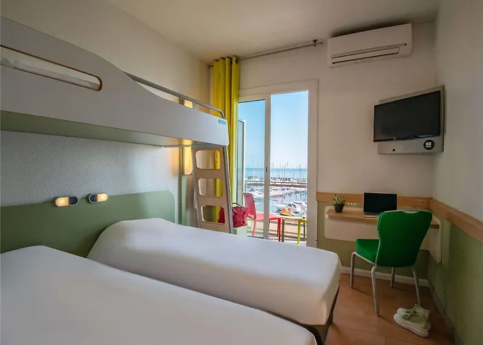 Hotel Ibis Budget Bord De Menton
