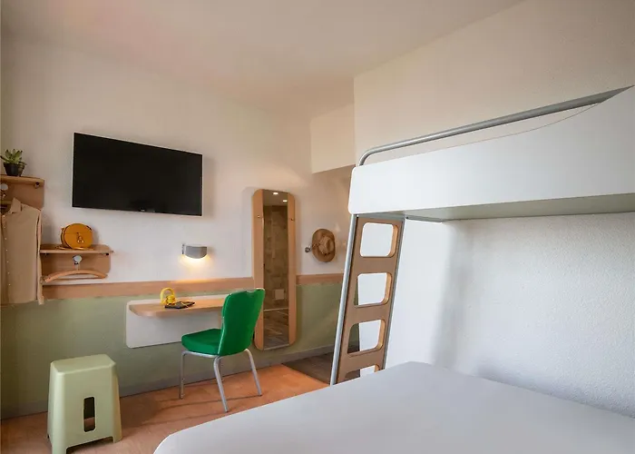 Отель Ibis Budget Bord De