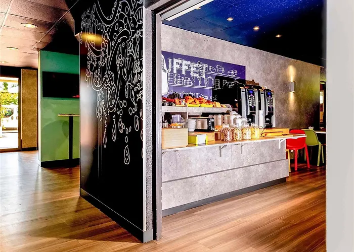 イビス バジェット ボール ド メール ホテル 2*