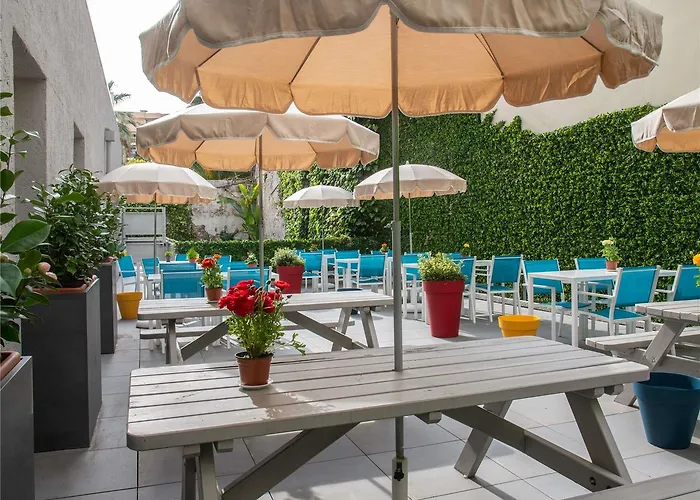 Hotel Ibis Budget Bord De