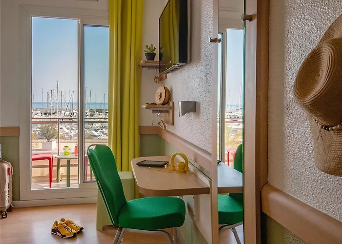 Ibis Budget Bord De 2* Menton