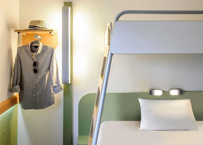 Hotel Ibis Budget Bord De